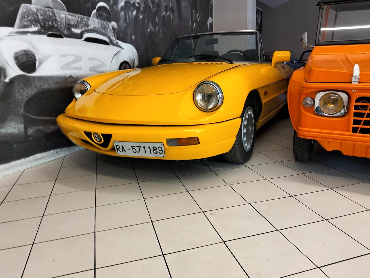 Alfa Romeo Spider Duetto 1600