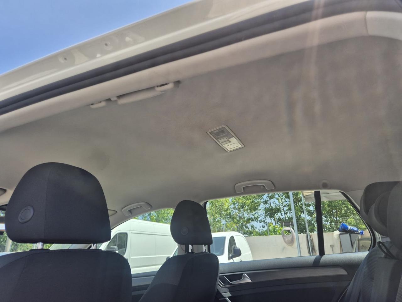 Volkswagen Golf 1.2 TSI 105 CV 5p. Comfortline BlueMotion Technology