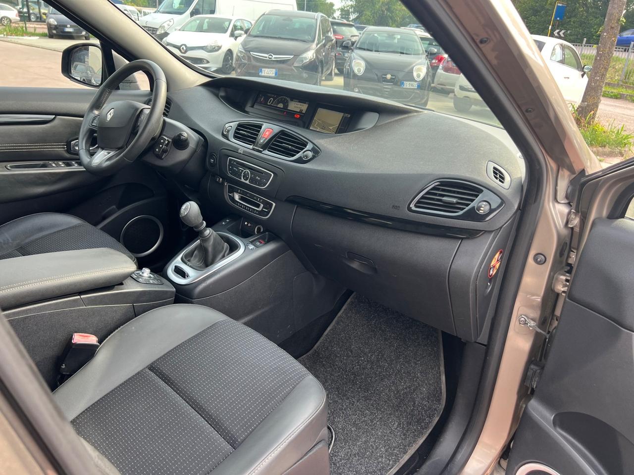 Renault Scenic Scénic 1.5 dCi 110CV Luxe