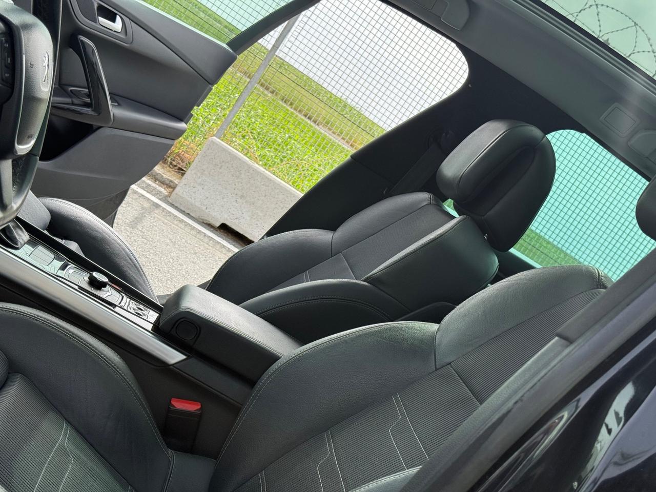 Peugeot 508 2.2 HDi 204CV-GT LINE-FULL-PERMUTABILE