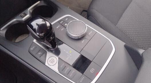 Bmw 116 116d 5p. Advantage