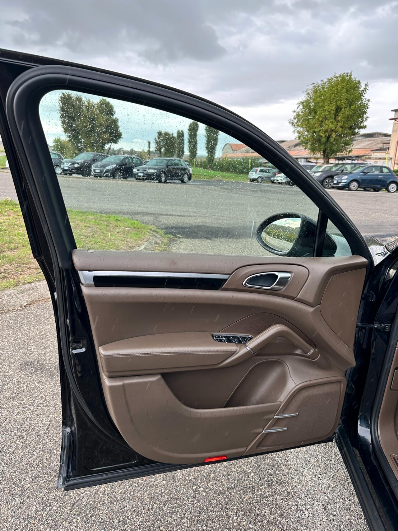Porsche Cayenne 3.6 BENZ GPL FULL OPTIONALS