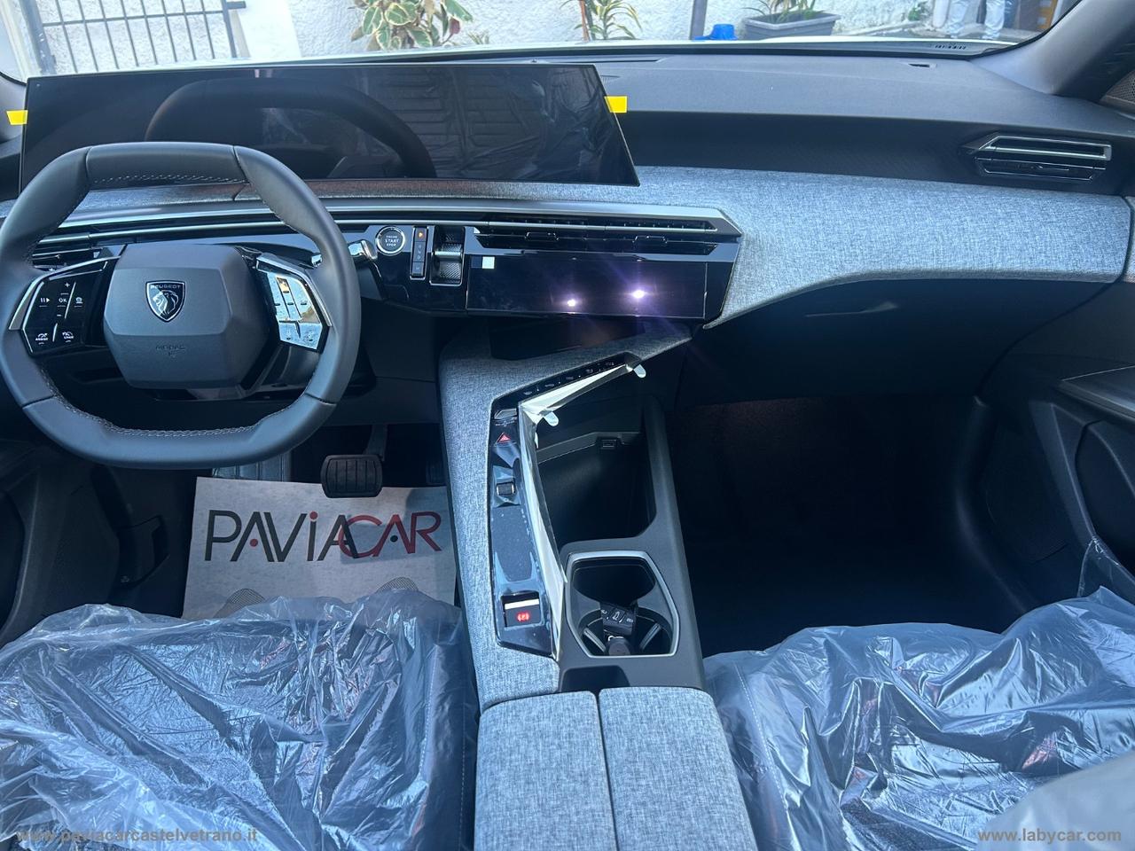 PEUGEOT 3008 Hybrid 145 e-DCS6 Allure KM/0