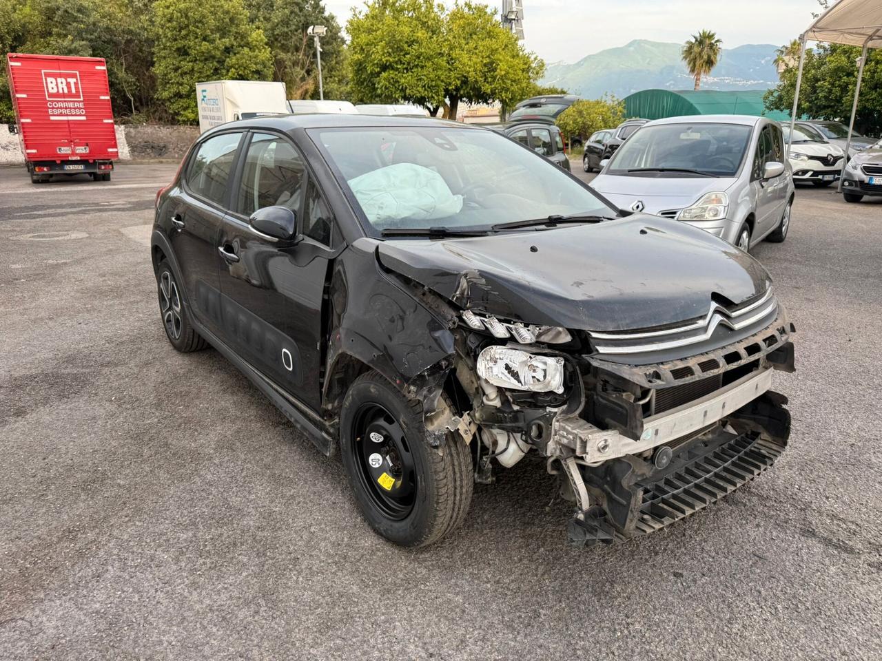 Citroen C3 1.2 Benz. Incidentata