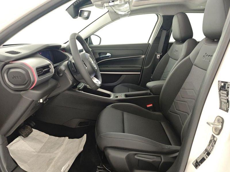 Jeep Avenger 1.2 Turbo MHEV Summit + TETTO