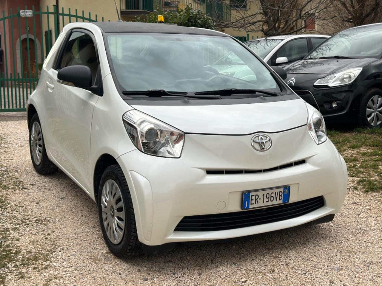 Toyota iQ 1.0 CVT TREND KMCERT GARANZ UNICOPR NEOPAT