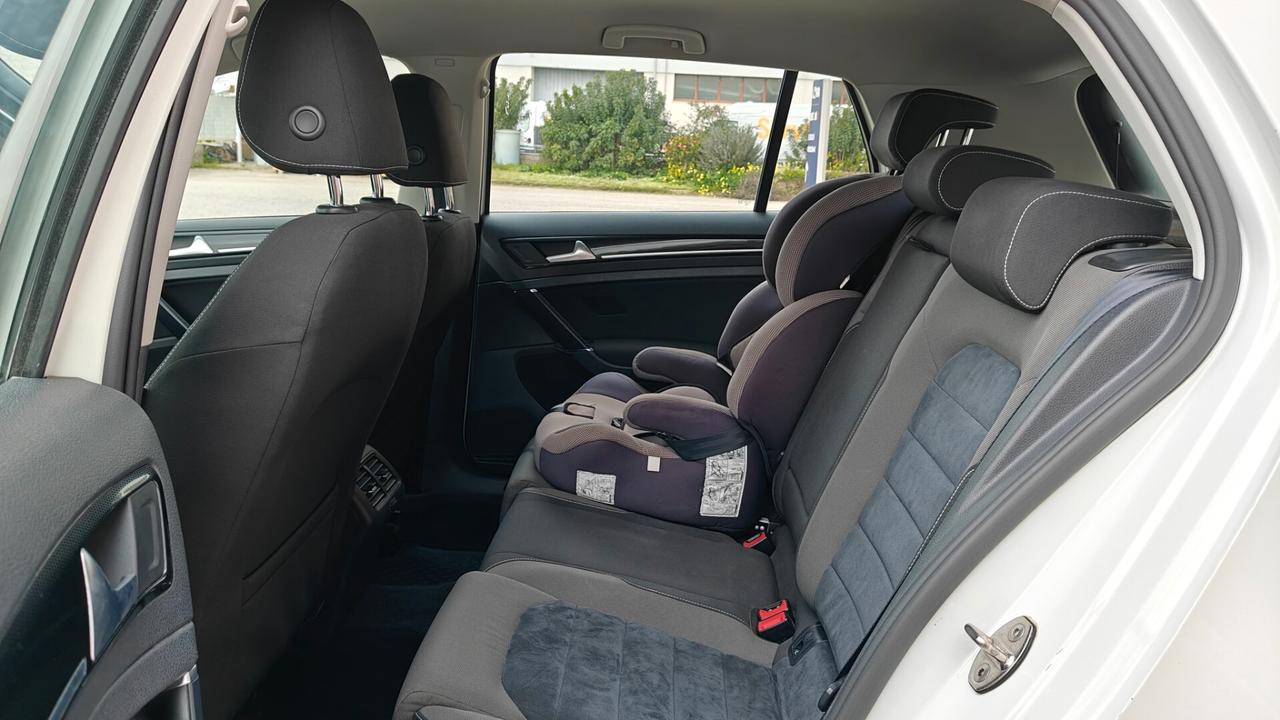 VOLKSWAGEN GOLF 1.6 D 105CV - 2015