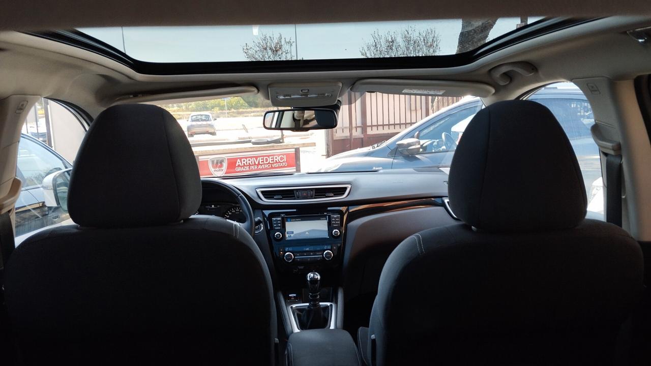 NISSAN QASHQAI TETTO-NAVI-CAMERA 360