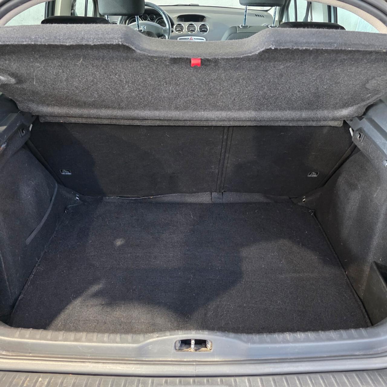 Peugeot 308 1.6 HDi NEOPATENTATI