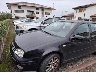 Volkswagen Golf 1.6 cat 5 porte