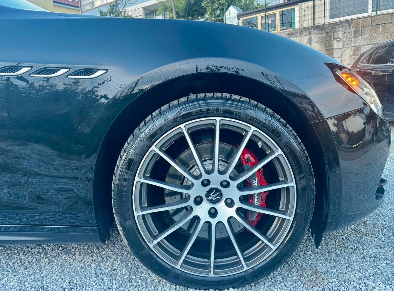 Maserati Ghibli V6 Diesel 275 CV