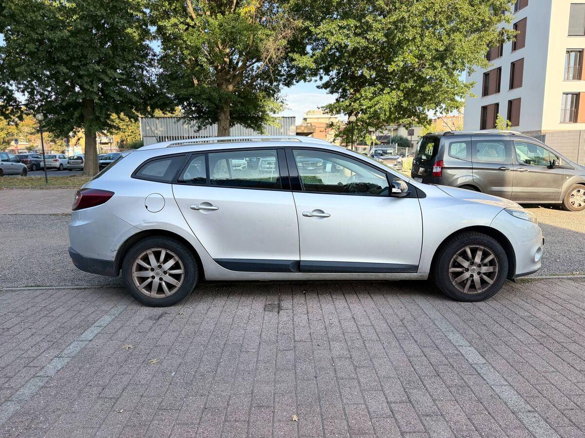 Renault Mégane SporTour 1.5 dci Attractive 110cv edc