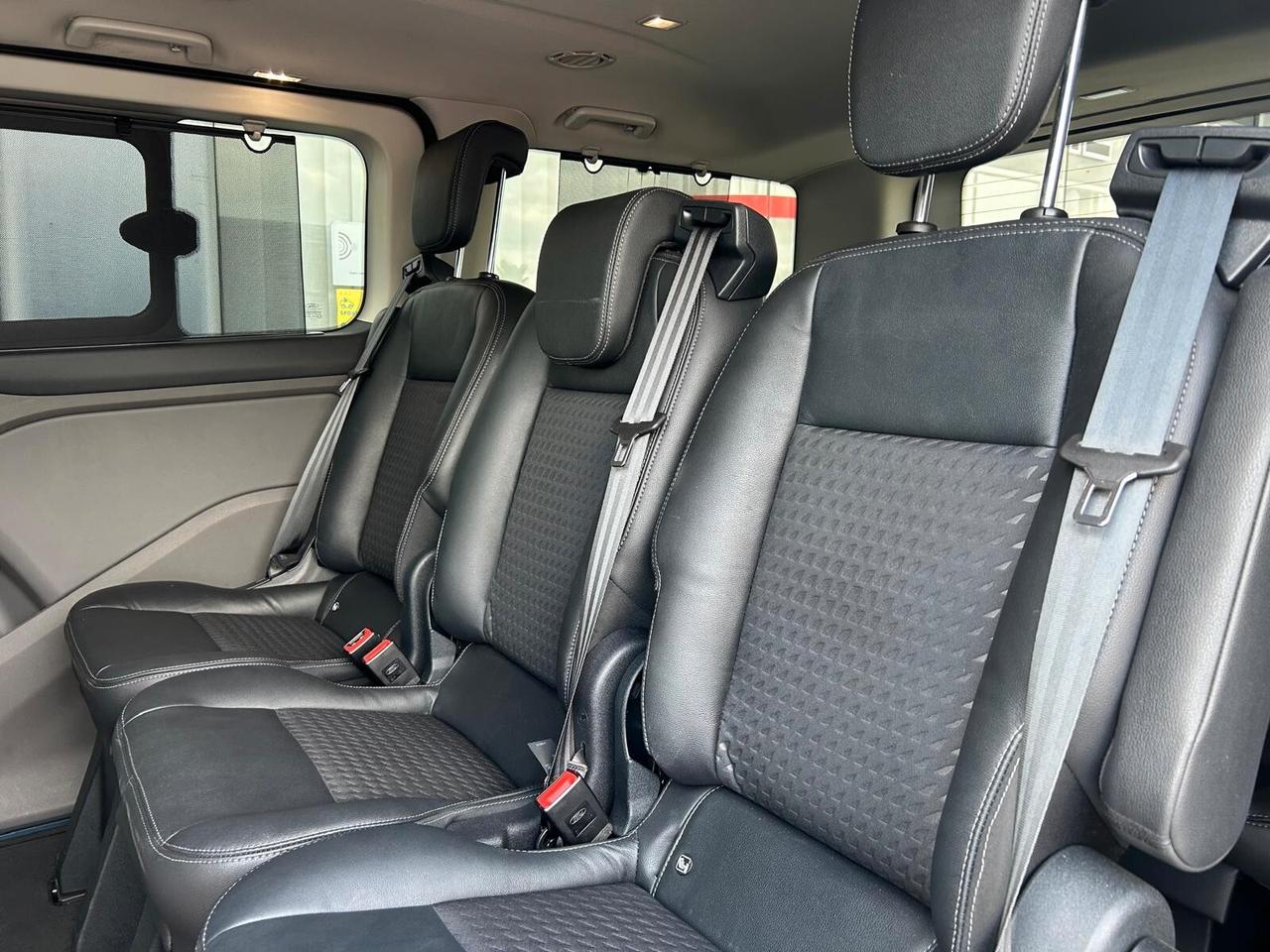 Ford Tourneo Custom 320 SPORT 2.0 EcoBlue 185 CV aut. PC 8 posti
