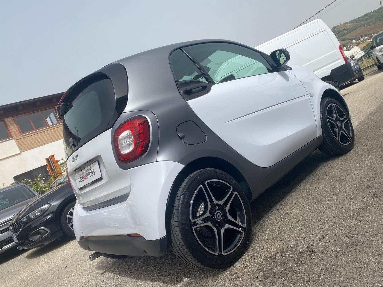 Smart ForTwo 70 1.0 twinamic Passion auto