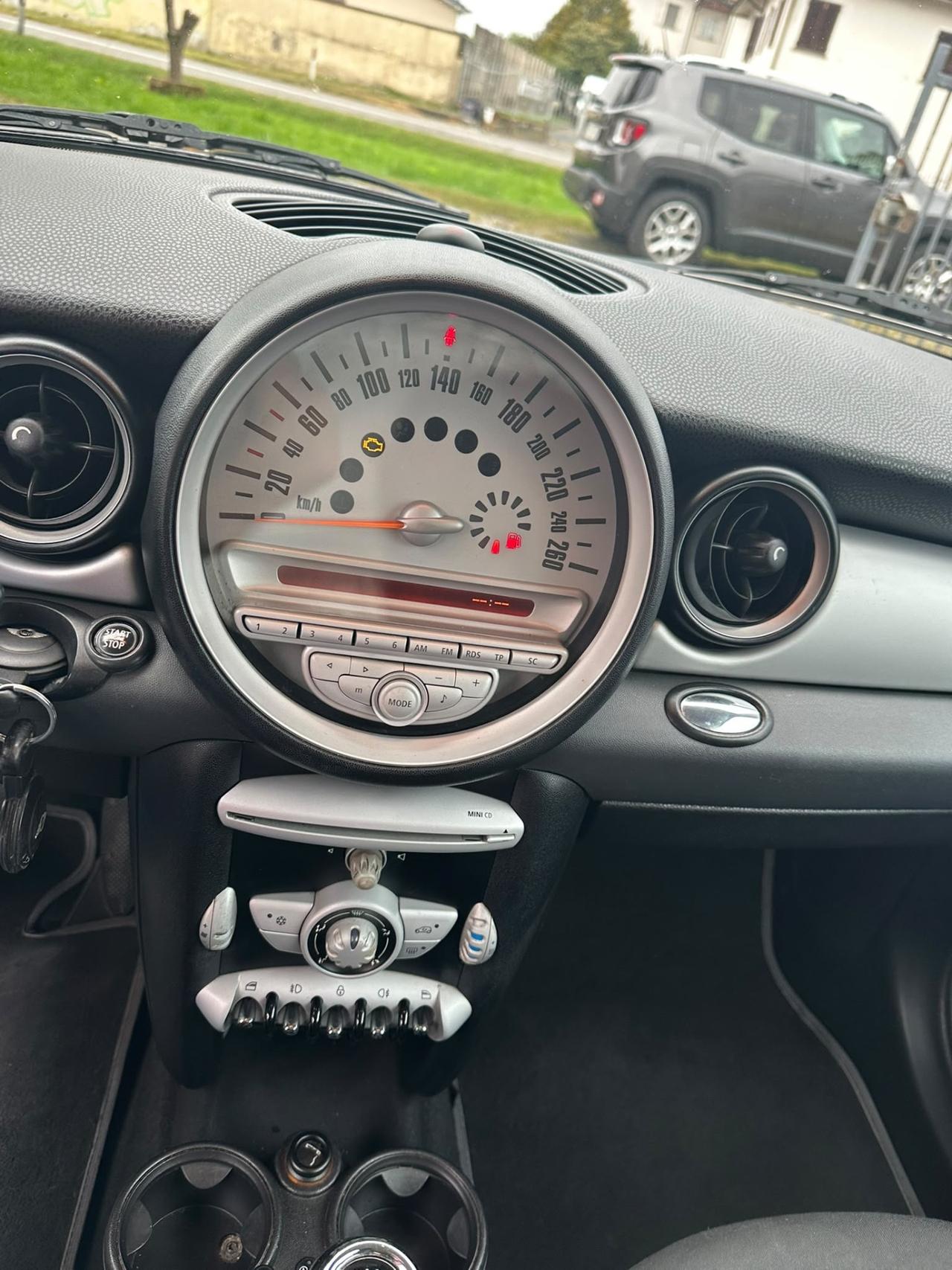 Mini 1.4 16V Ray