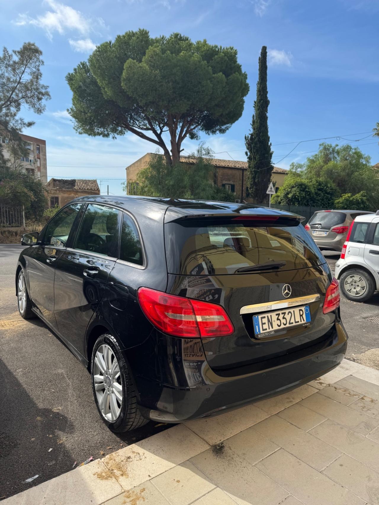 Mercedes-benz B 180 CDI BlueEFFICIENCY Executive