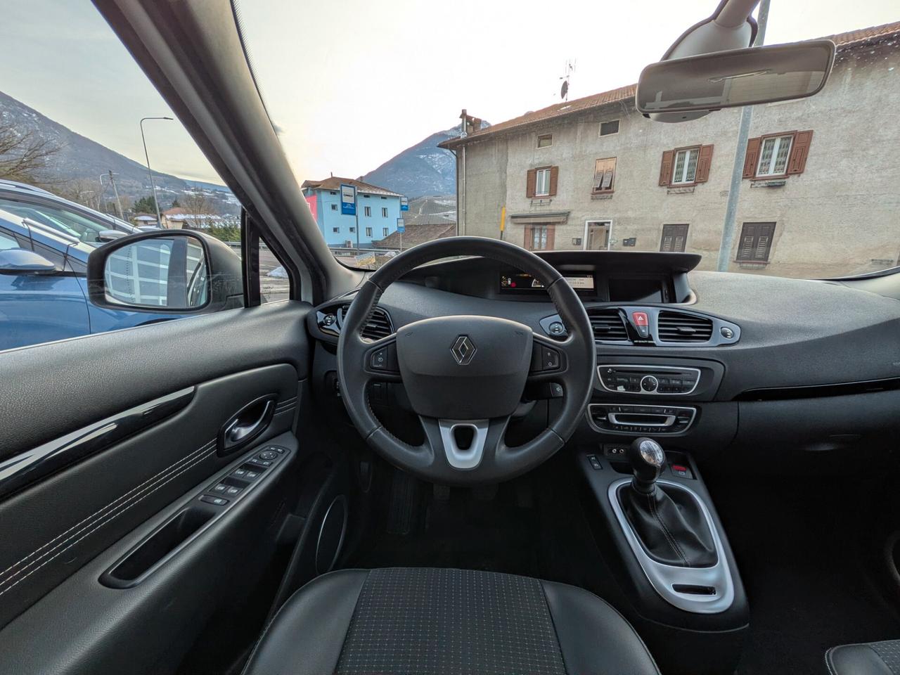 RENAULT SCENIC X-MOD 1.5 dCi 110CV