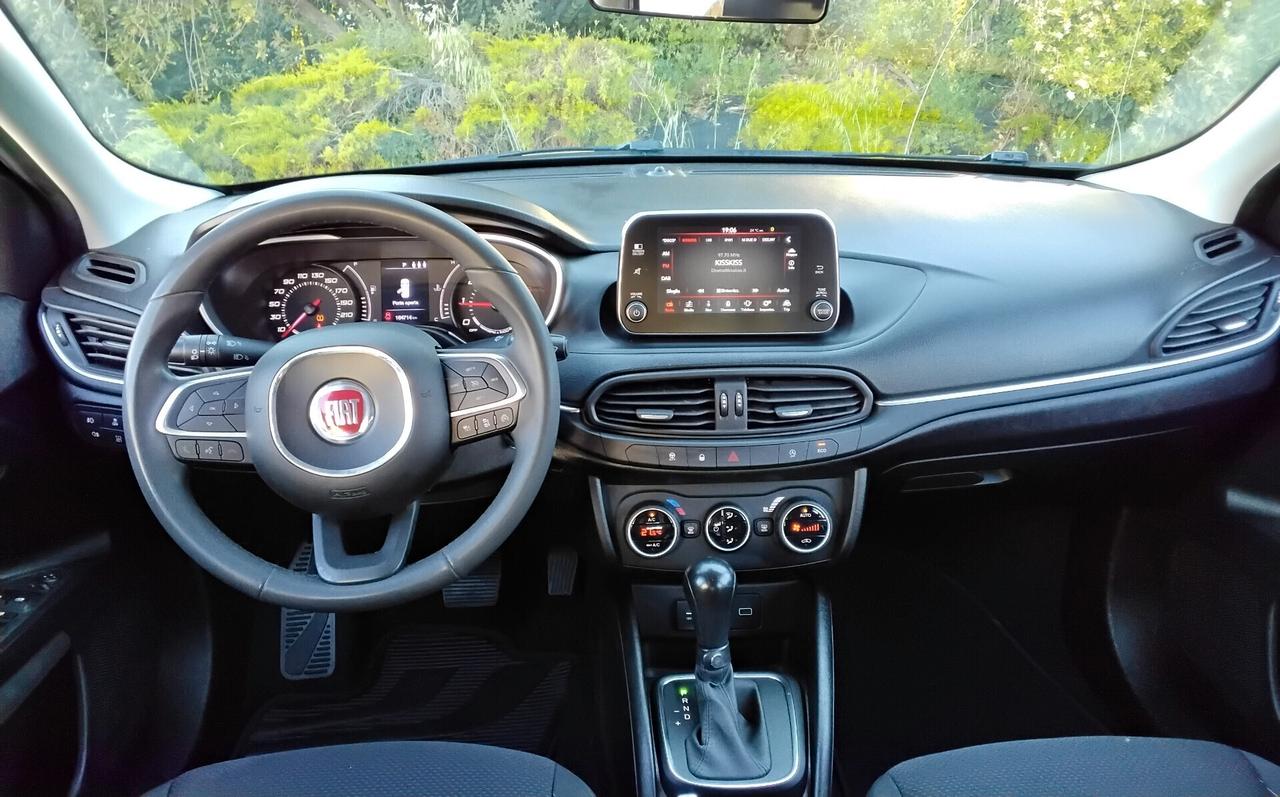 Fiat Tipo 1.6 Mjt S&S SW Lounge