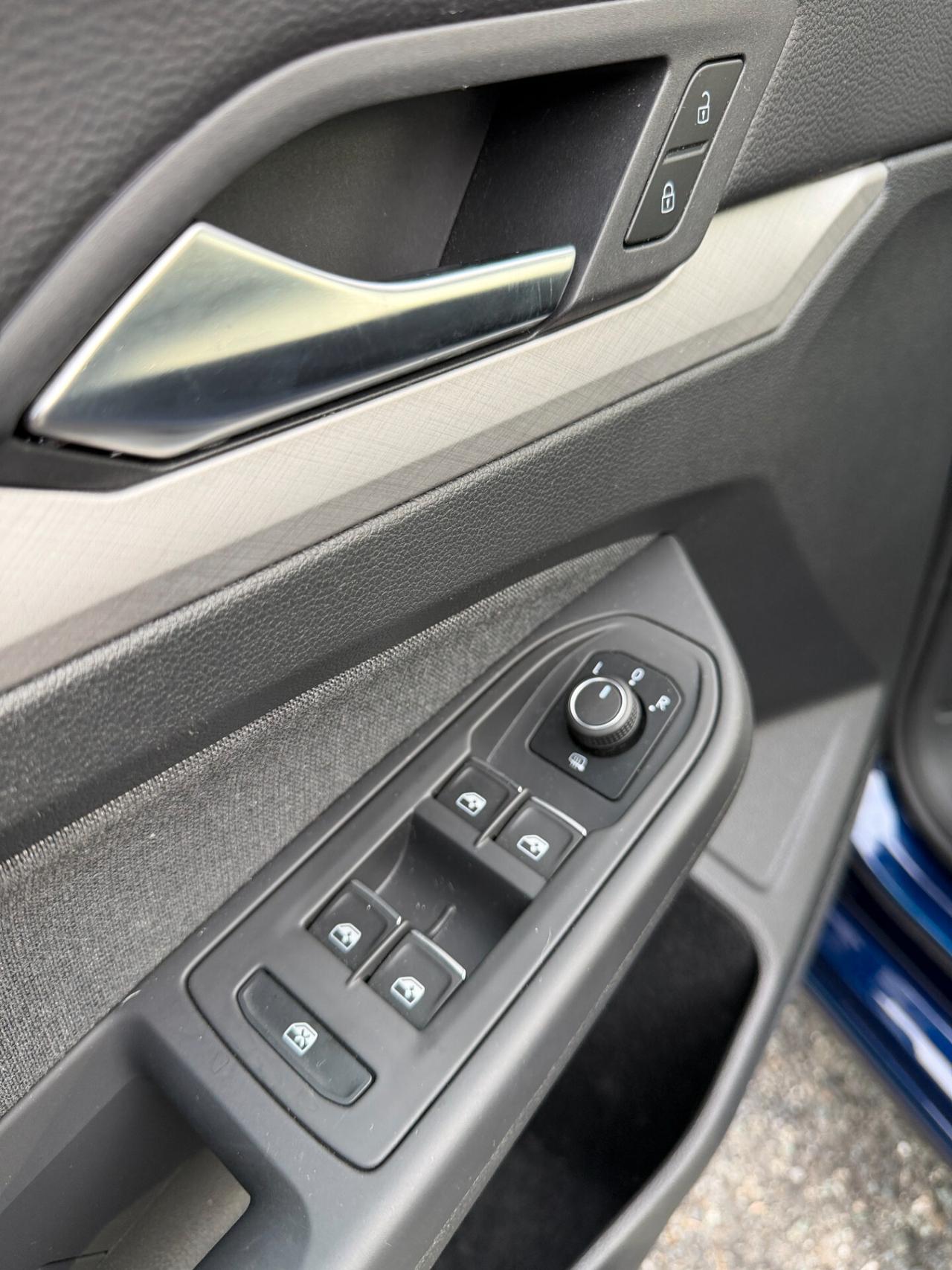 Volkswagen Golf 1.5 eTSI 130 CV EVO ACT DSG Life