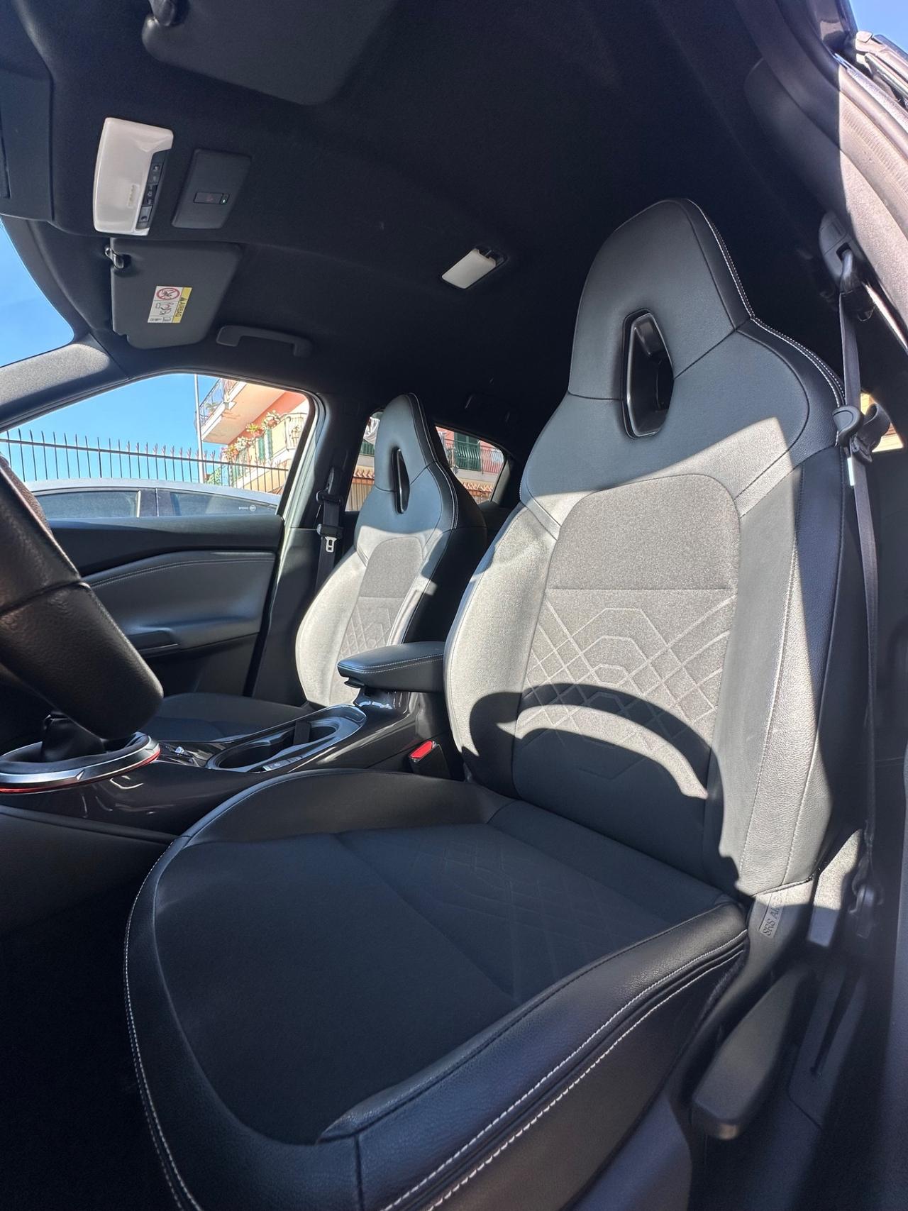 Nissan Juke 1.0 DIG-T 117 CV DCT Tekna