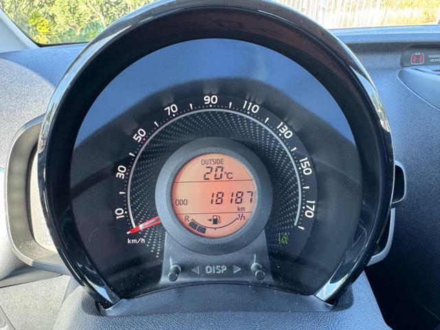 TOYOTA Aygo Connect 1.0 VVT-i 72 CV 5 porte x-cool RETROCAMERA