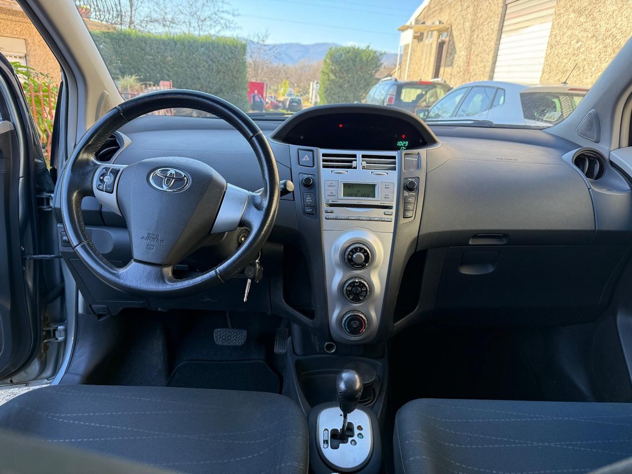 Toyota Yaris 1.4 D-4D 5 porte M-MT Sol