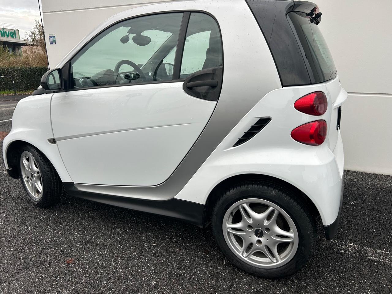 Smart ForTwo 1000 52 kW coupé pulse