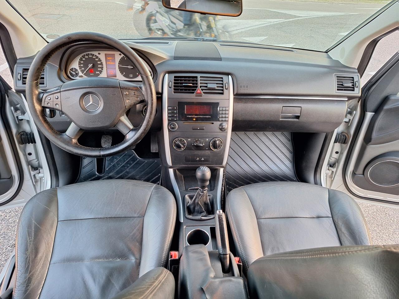 Mercedes-benz B 200 CDI Sport NEOPATENTATI PELLE TEL BLUETOOTH