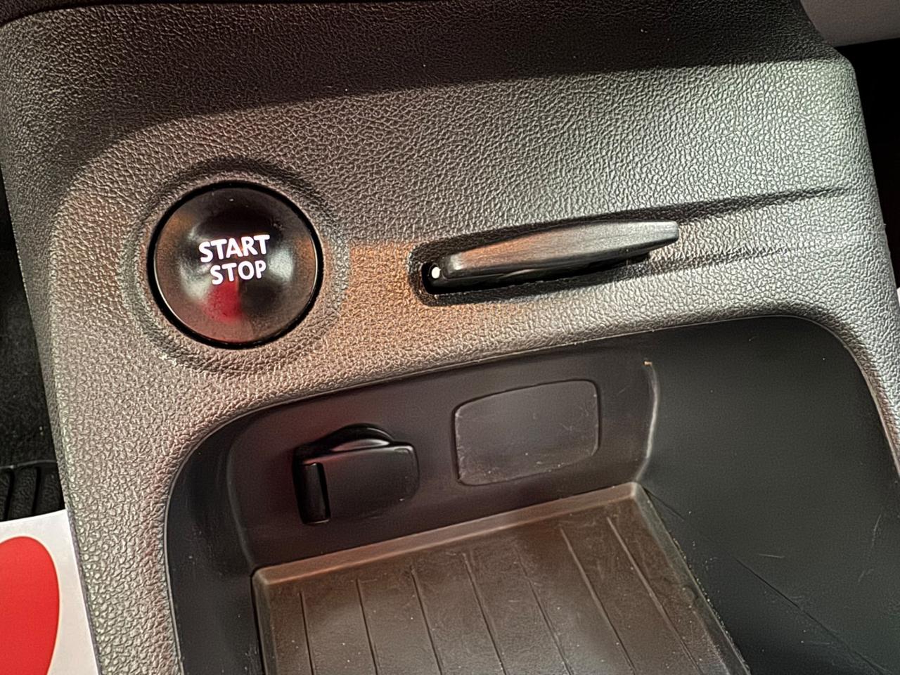 Renault Captur 1.500cc diesel/ 2017/ km 73mila