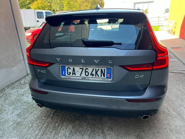 VOLVO V60 D4 AWD Geartronic Momentum