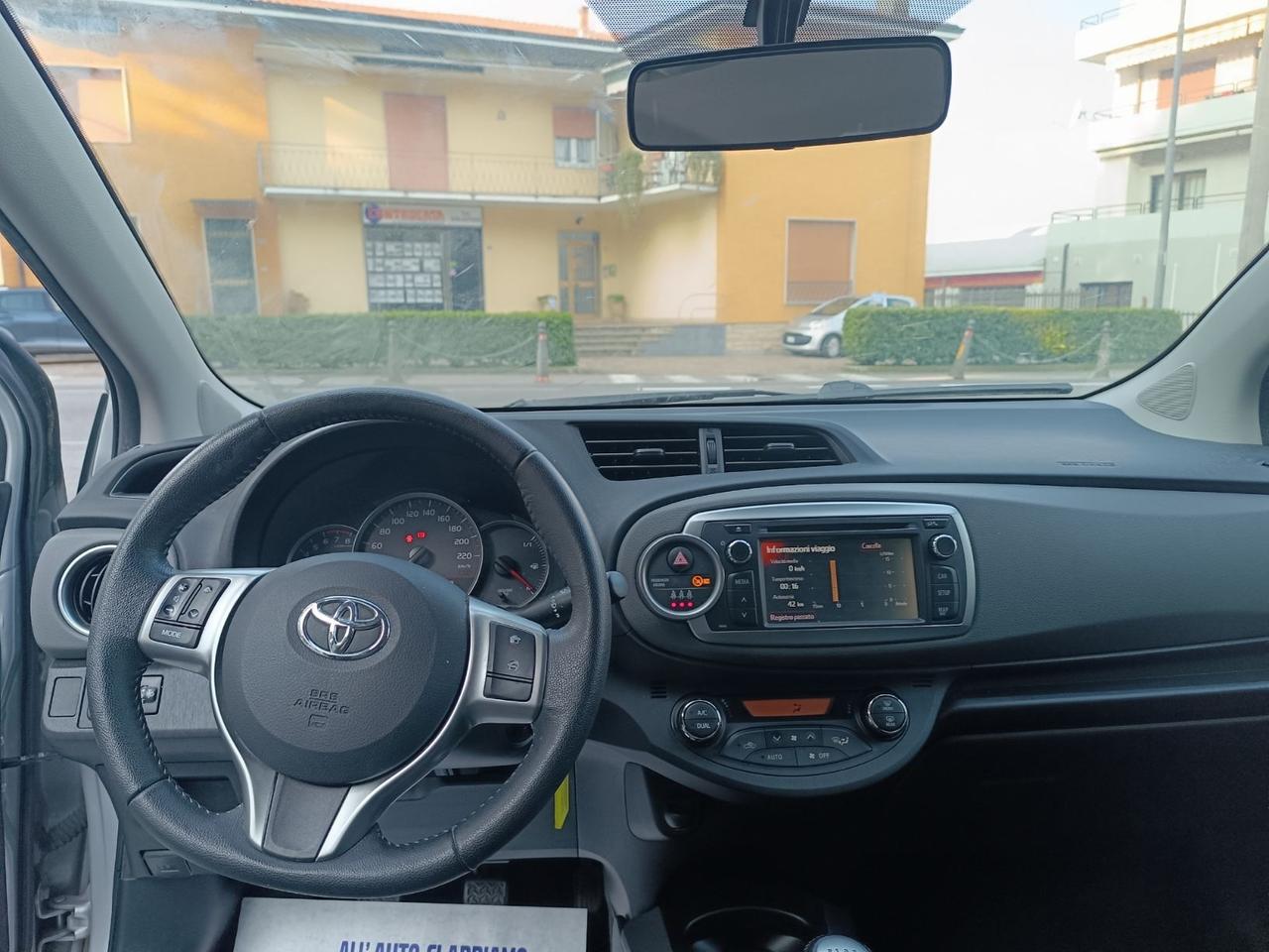 Toyota Yaris 1.3 5 porte Style RETROCAMERA BLUETOOTH