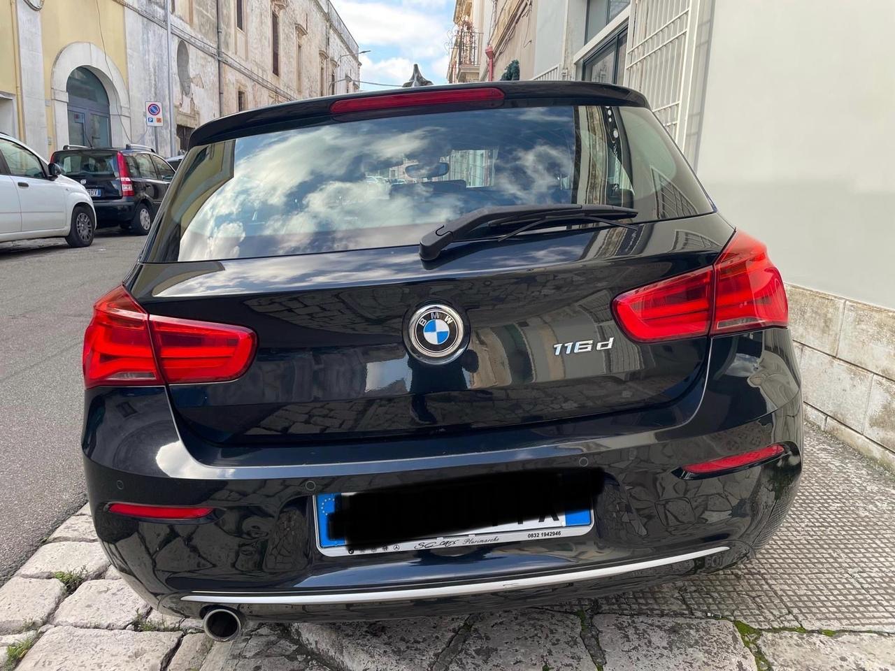 Bmw 116 116d 5p. Urban