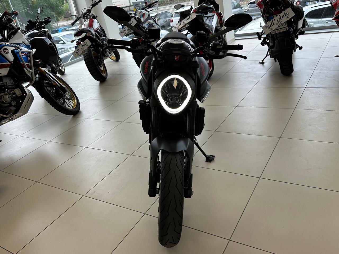 Ducati Monster 937 - 2022