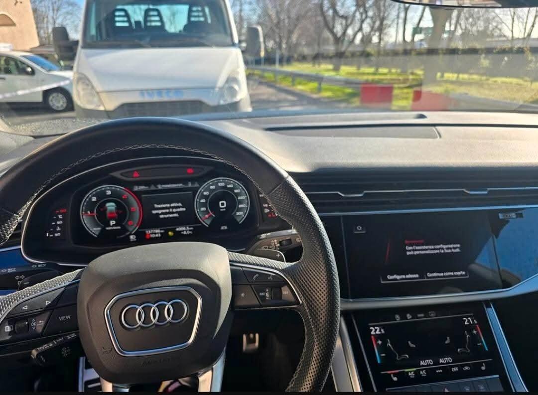 Audi Q8 45 TDI quattro tiptronic Sport