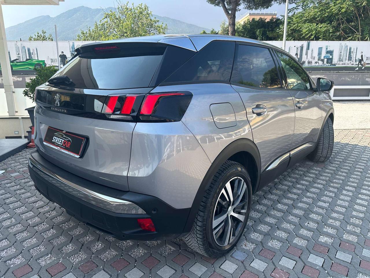 Peugeot 3008 3008 BlueHDi 130 S&S EAT8 Allure