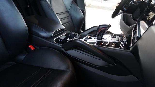 PORSCHE Cayenne Coupé 3.0 V6