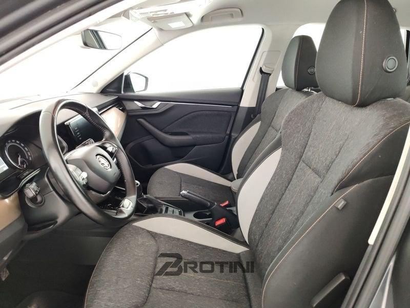 Škoda Kamiq Kamiq 1.5 tsi Black Dots 150cv