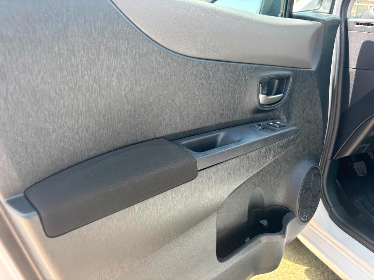 Toyota Yaris 1.0 Lounge 69 CV