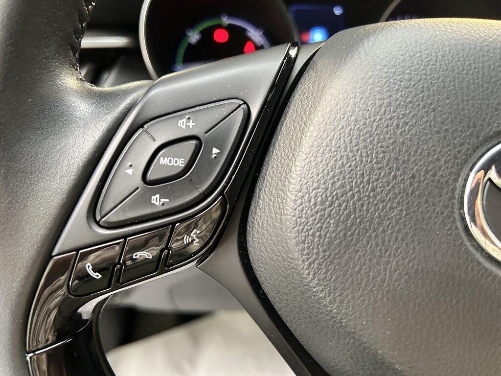 Toyota C-HR 2.0 Hybrid More Business E-CVT