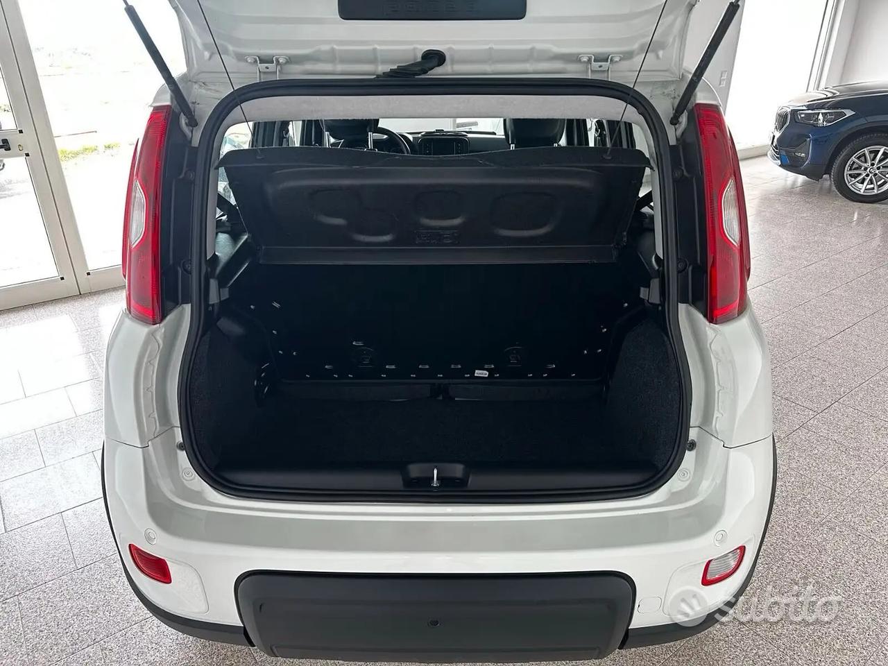 Fiat Panda 1.0 Hybrid SENZA VINCOLI 14.000km 2024