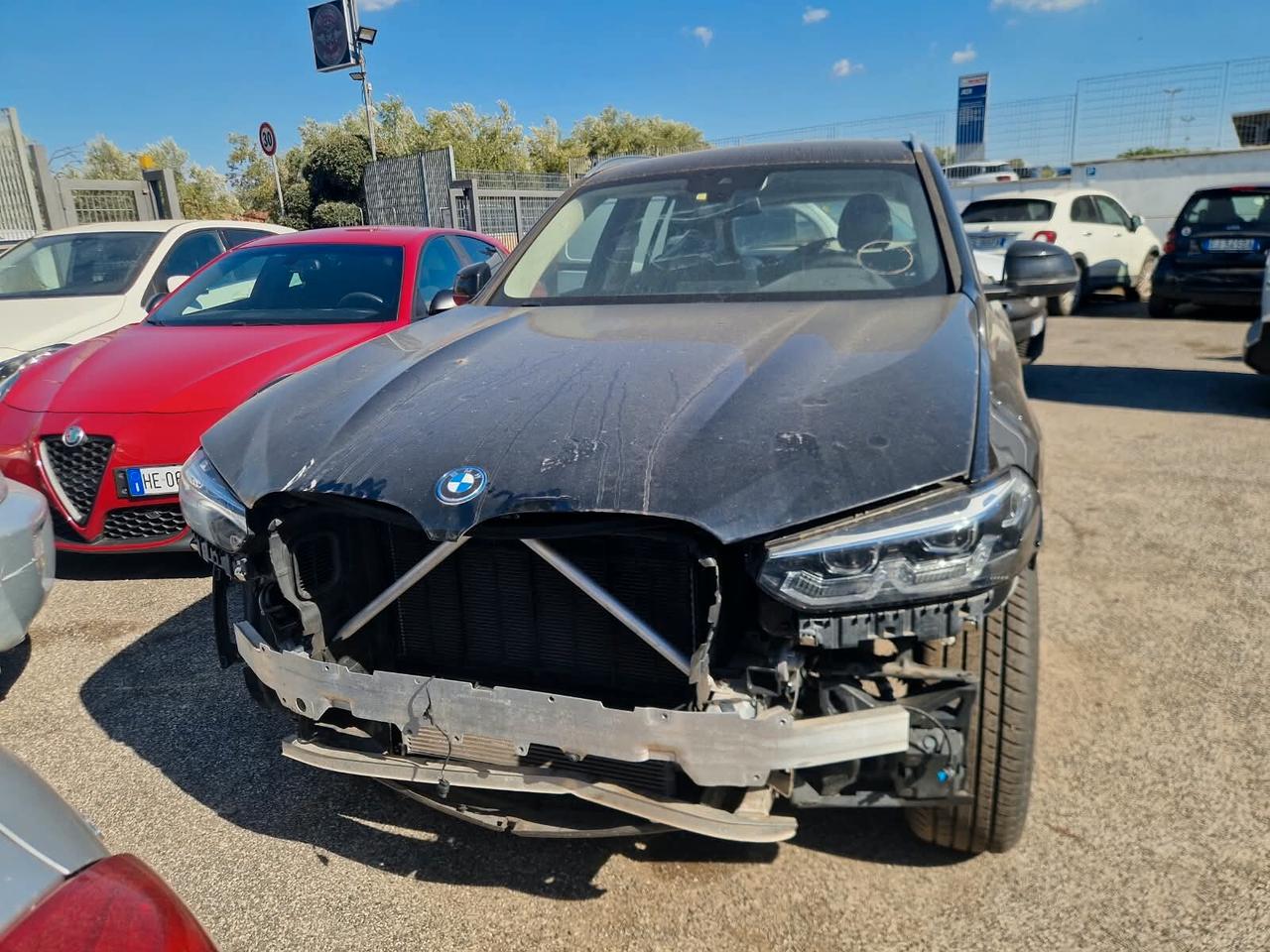 Bmw X3 xDrive30e Msport Incidentata