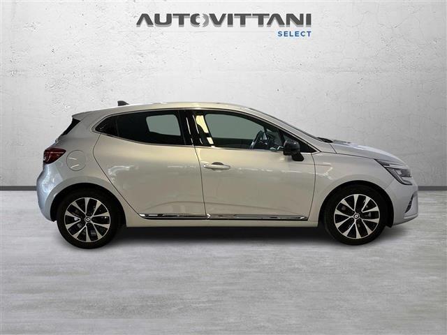 RENAULT Clio 5 Porte 1.6 E-Tech full hybrid 145cv Techno A