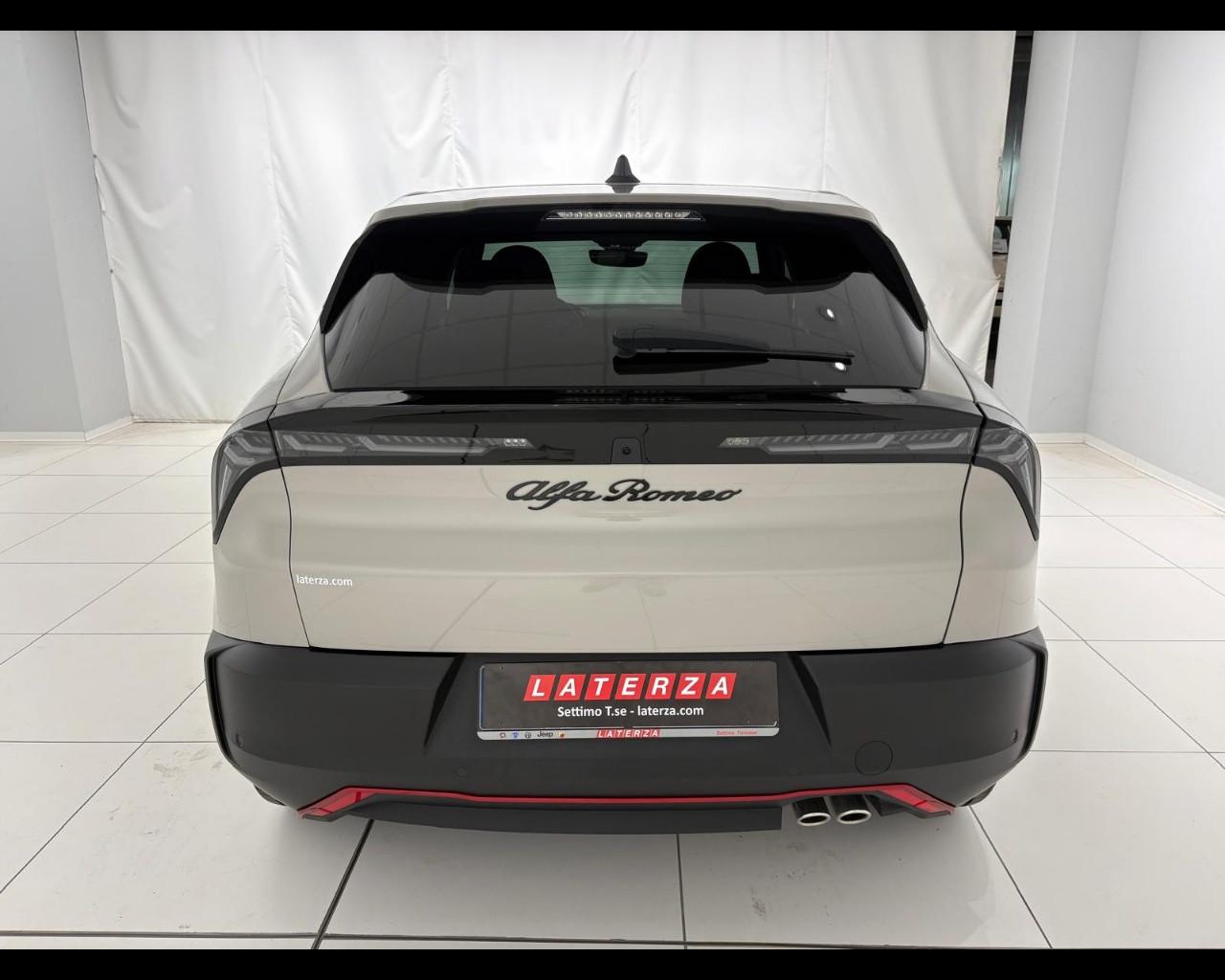 ALFA ROMEO Junior 1.2 ibrida Speciale 145cv edct6