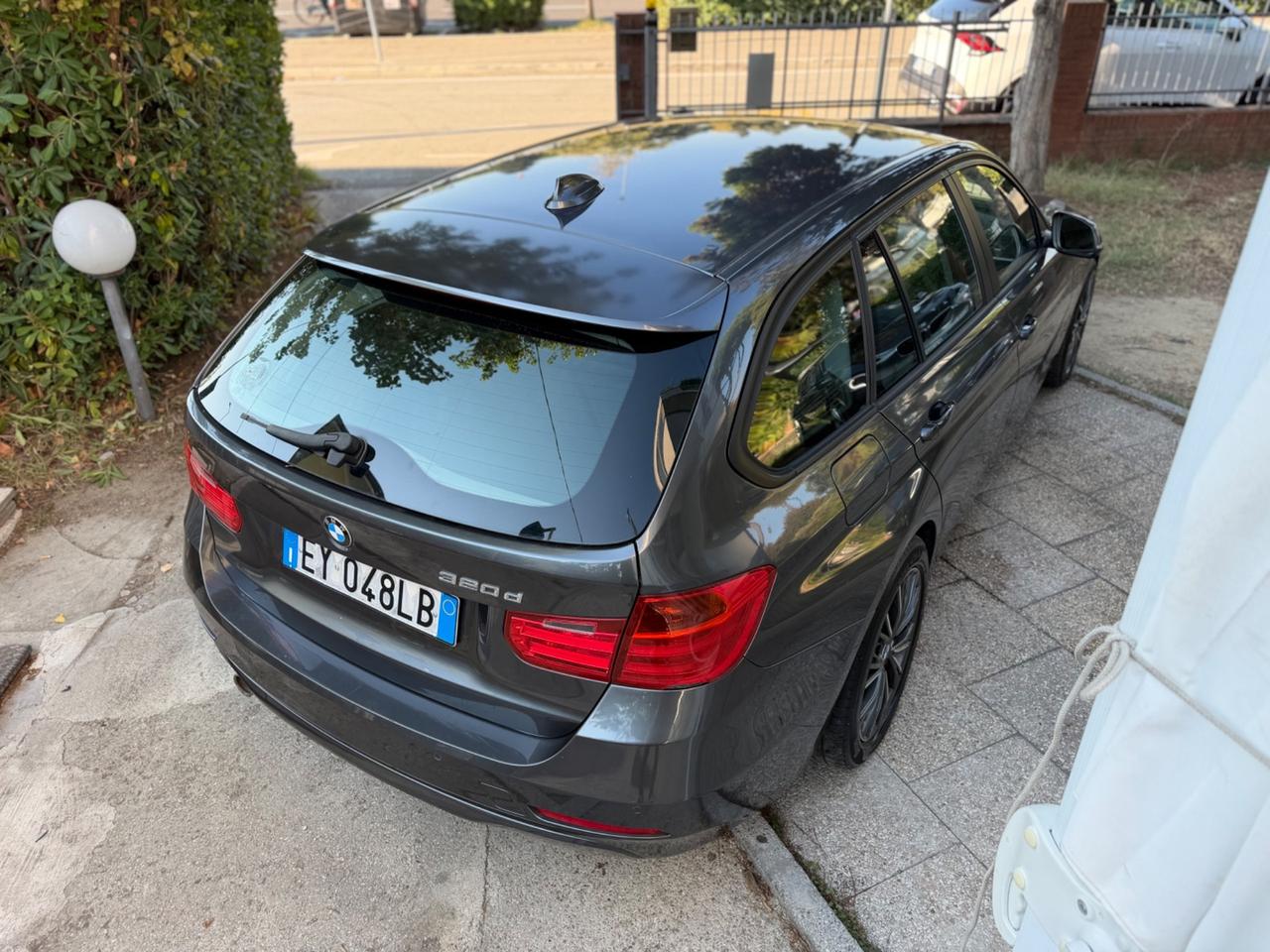Bmw 320d Touring Business Advantage automatica