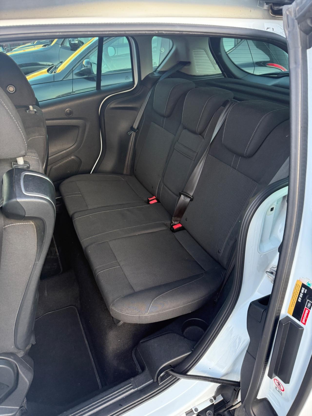 Ford B-Max 1.4 90 CV GPL Titanium