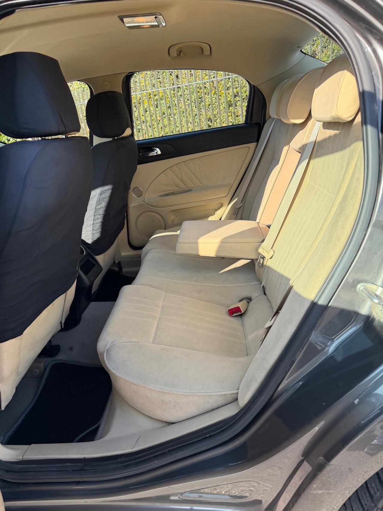 Alfa Romeo 159 1.9 JTDm Sportwagon