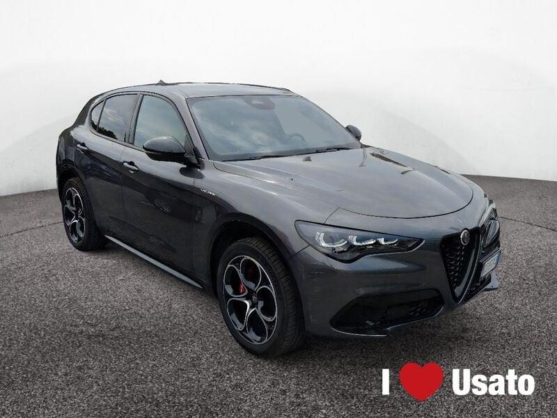 Alfa Romeo Stelvio 2023 2.2 t Veloce Q4 210cv auto