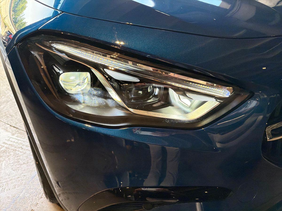 Mercedes-Benz GLA 180 Progressive Advanced Plus auto