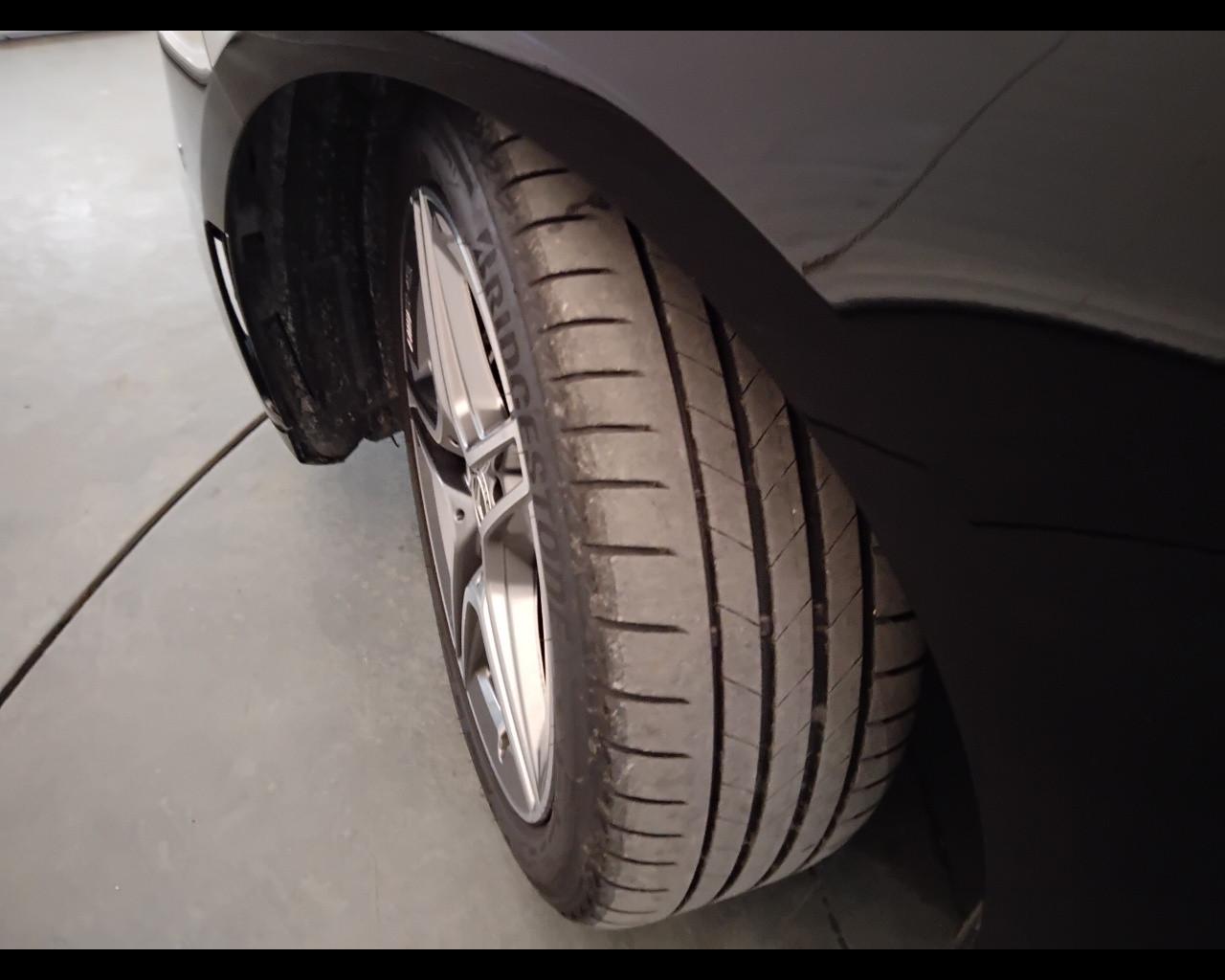 Mercedes-Benz Classe B - W247 2023 - B 180 d AMG Line Advanced Plus auto