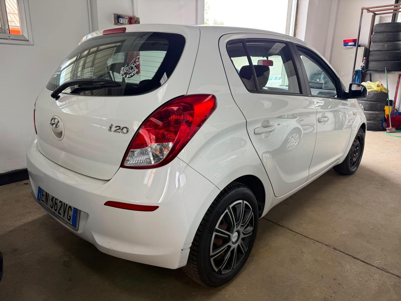 Hyundai i20 1.2 5p. Sound Edition EURO 5B